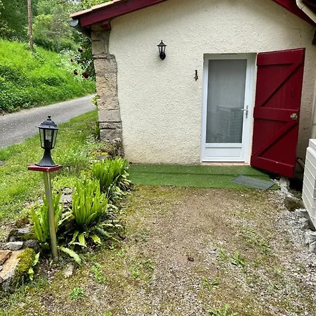 住宿加早餐酒店 En Bordure D'aveyron