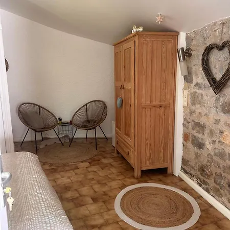 Bed & Breakfast En Bordure D'aveyron