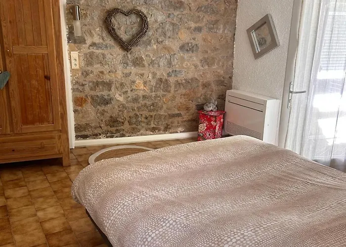 En Bordure D'aveyron فندق مبيت وإفطار سان أنتونين